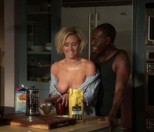 Nicky Whelan nude. Photo - 1