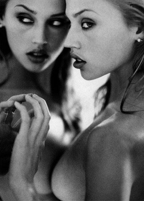 Estella Warren Nago. Zdjęcia - 32