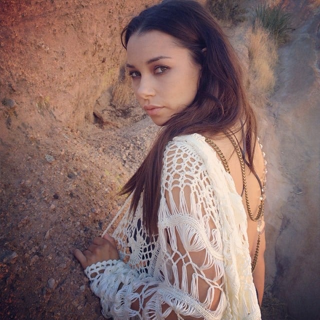 Jessica Parker Kennedy Nago. Zdjęcia - 11