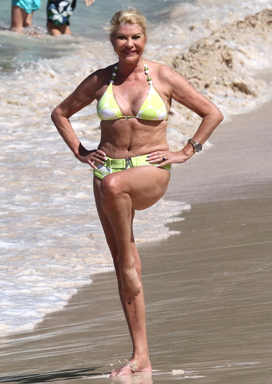 Ivana Trump nude. Photo - 16