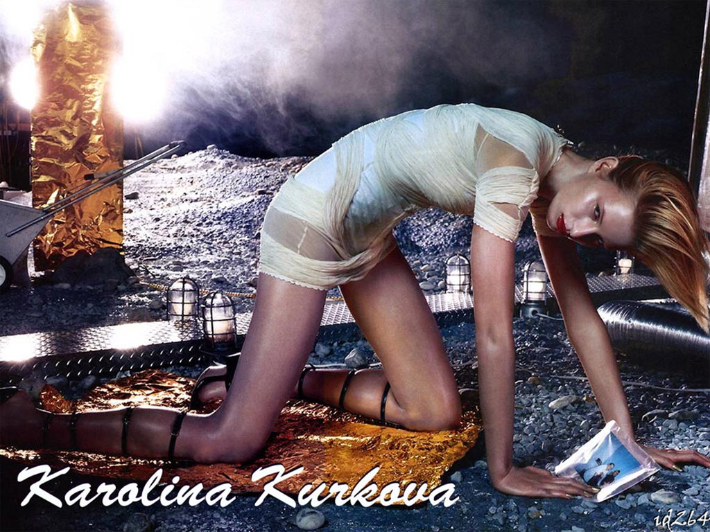 Каролина Куркова голая. Фото - 6