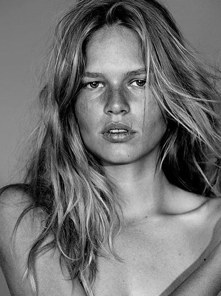 Anna Ewers Nackt. Fotografie - 28