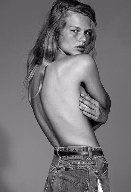 Anna Ewers Nackt. Fotografie - 62
