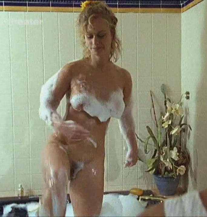 Edda Leesch nude. Photo - 13