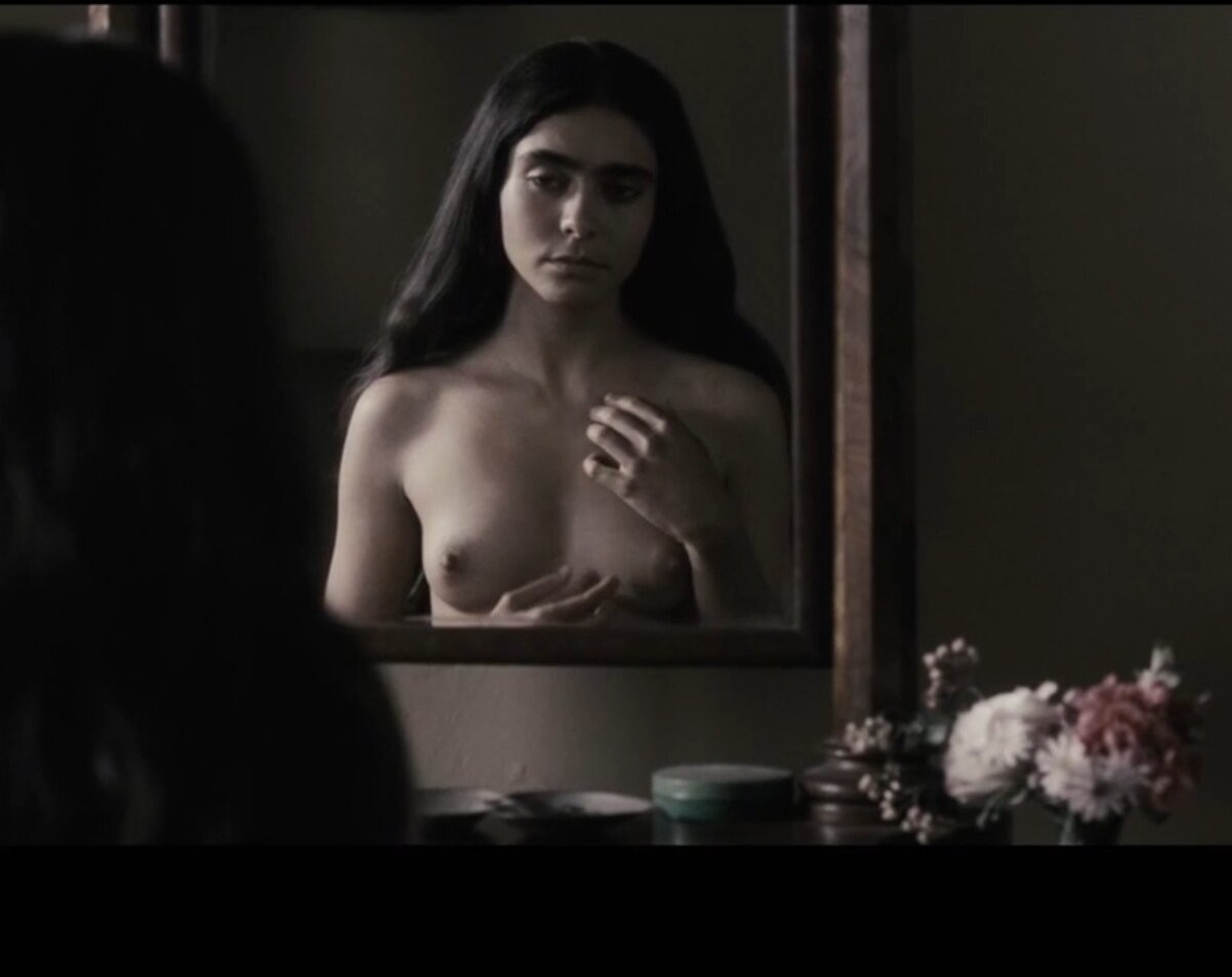 Pegah Ferydoni Nackt. Fotografie - 8