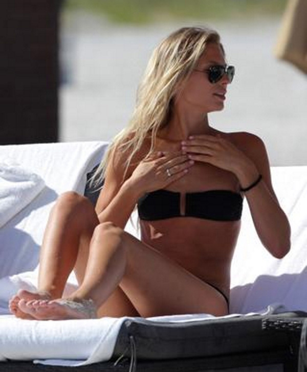 Sarah Brandner nude. Photo - 10