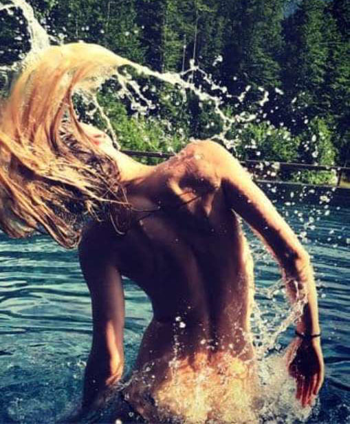 Sarah Brandner nude. Photo - 26