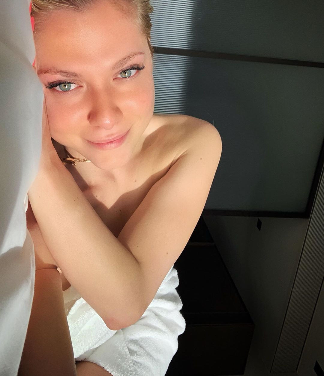 Valentina Pahde Nackt. Fotografie - 20