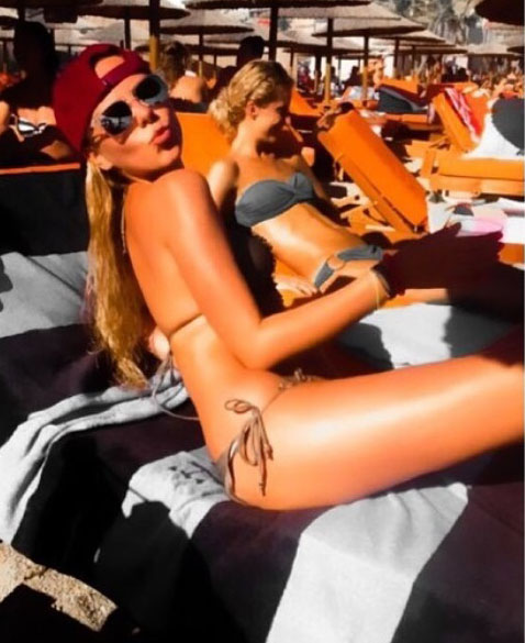 Valentina Pahde Nackt. Fotografie - 8