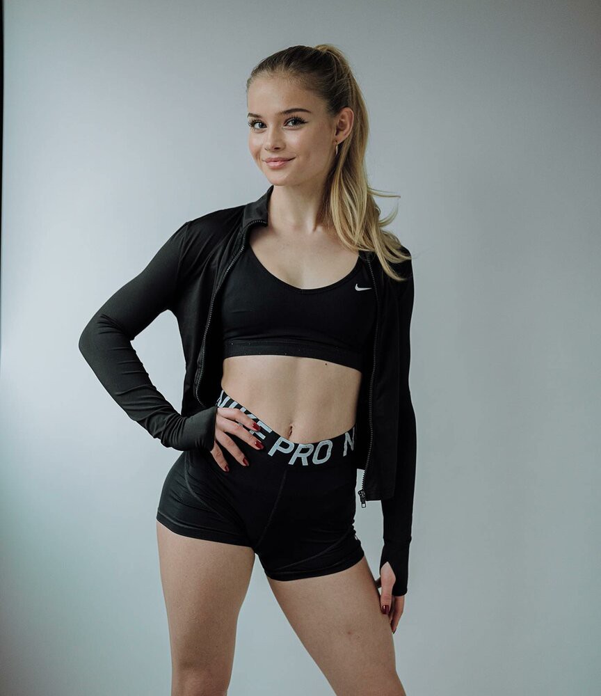 Veronika Miller Naakt. Foto - 8