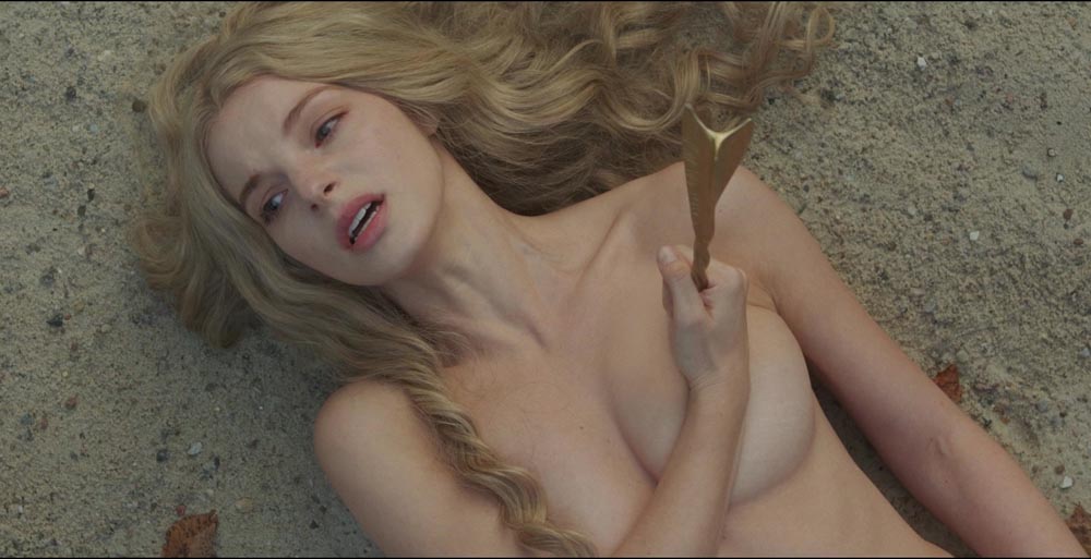 Yvonne Catterfeld nude. Photo - 47