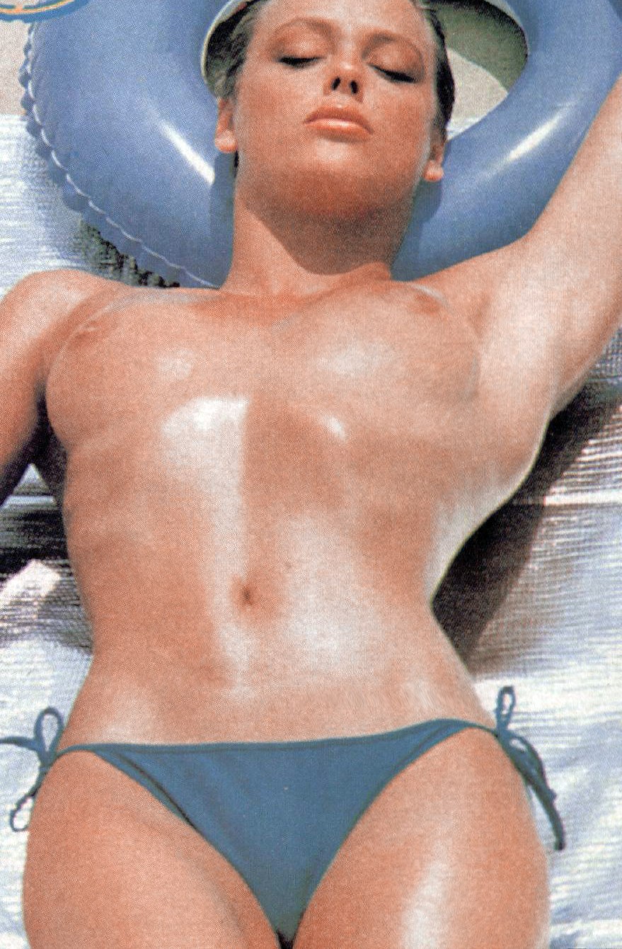 Brigitte Nielsen Nackt. Fotografie - 35
