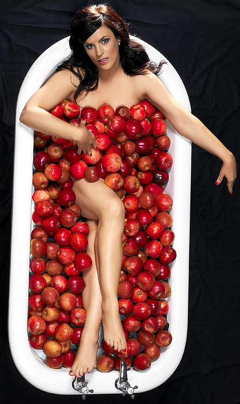 Anna Richardson nude. Photo - 11