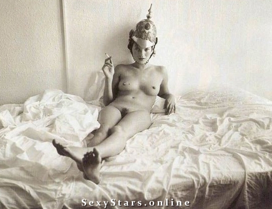 Kate Moss nahá. Fotka - 41