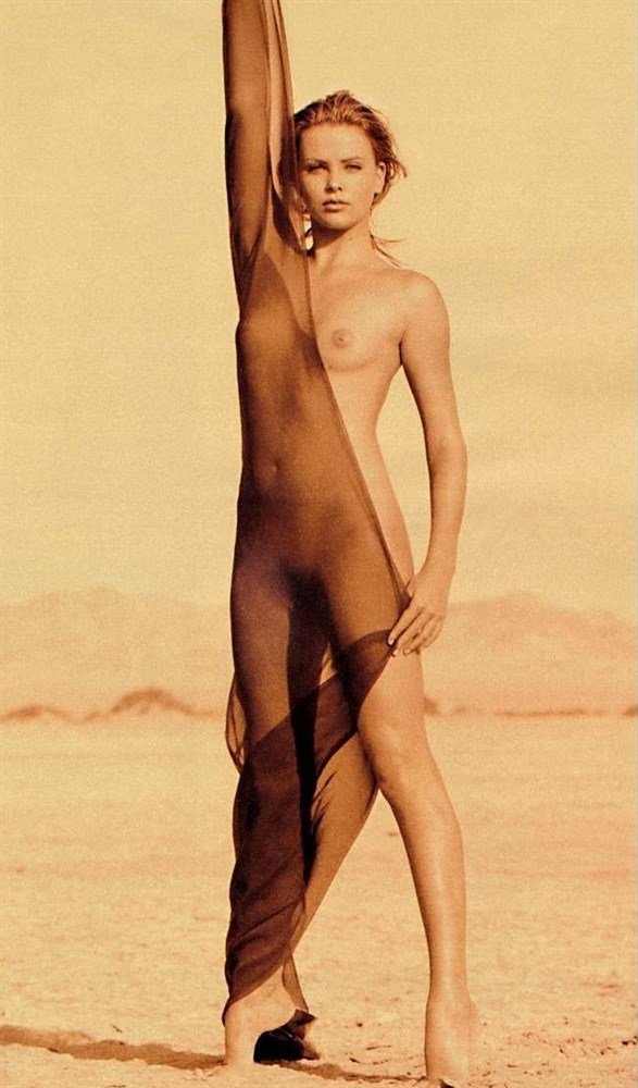 Charlize Theron nude. Photo - 215