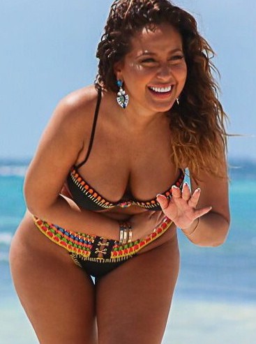 Adrienne Bailon Nago. Zdjęcia - 26