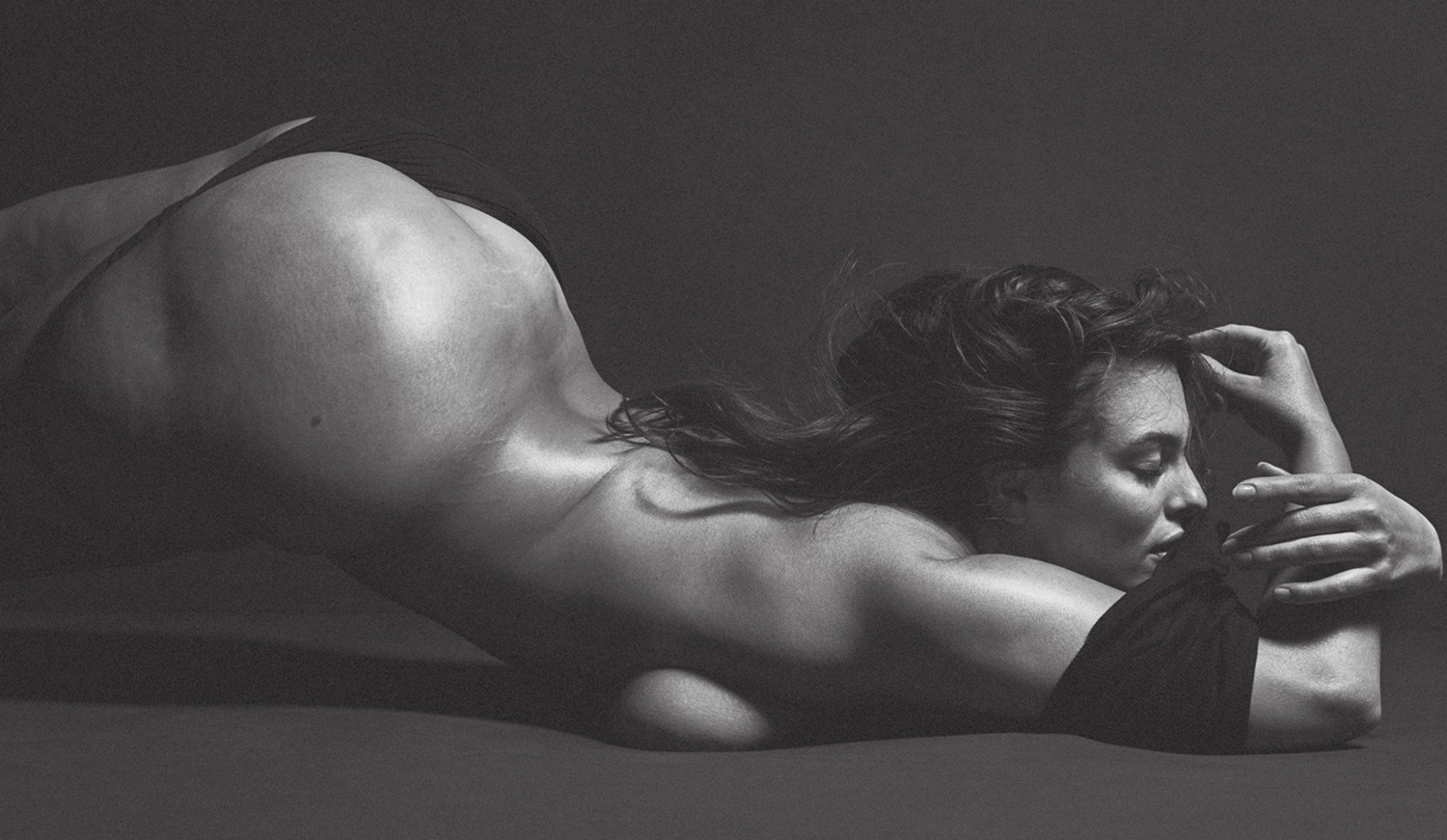 Ashley Graham nude. Photo - 53