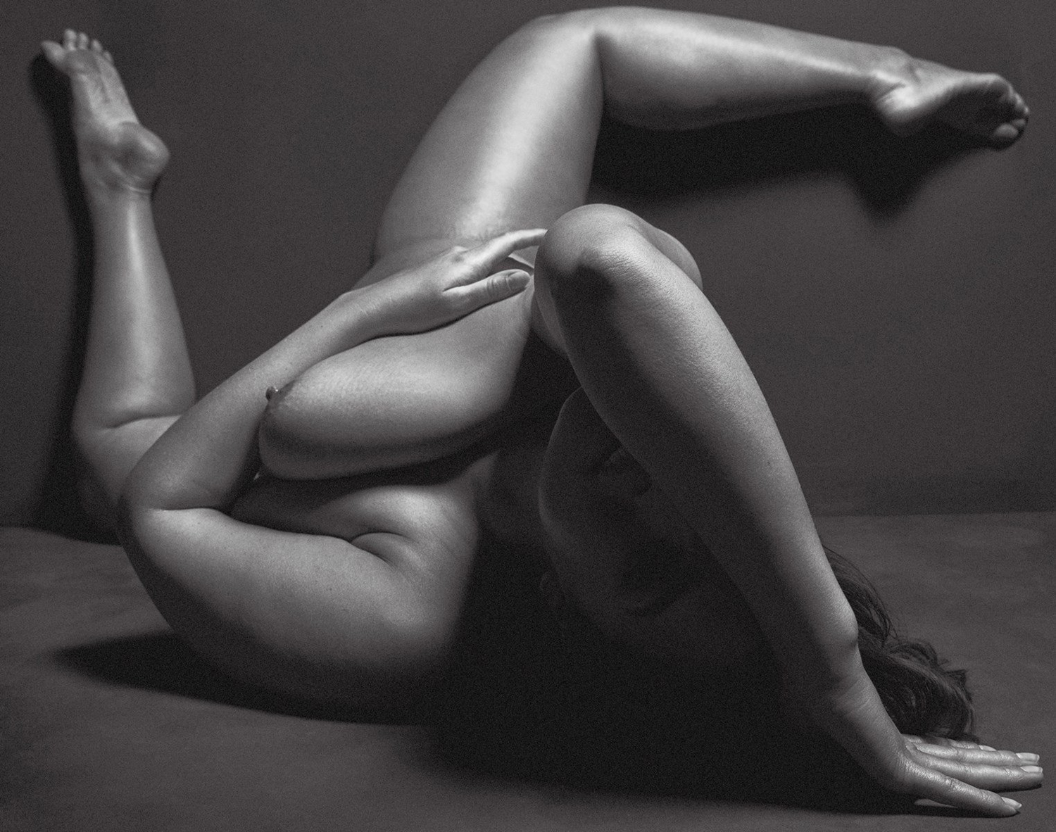 Ashley Graham nude. Photo - 56
