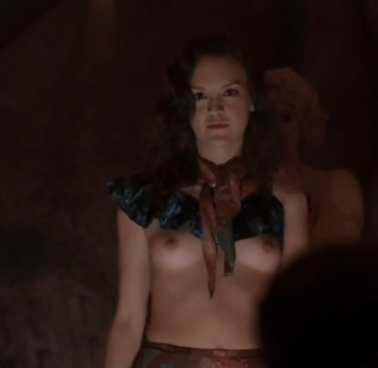 Carla Gallo Naakt. Foto - 7