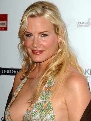 Daryl hannah nude pictures