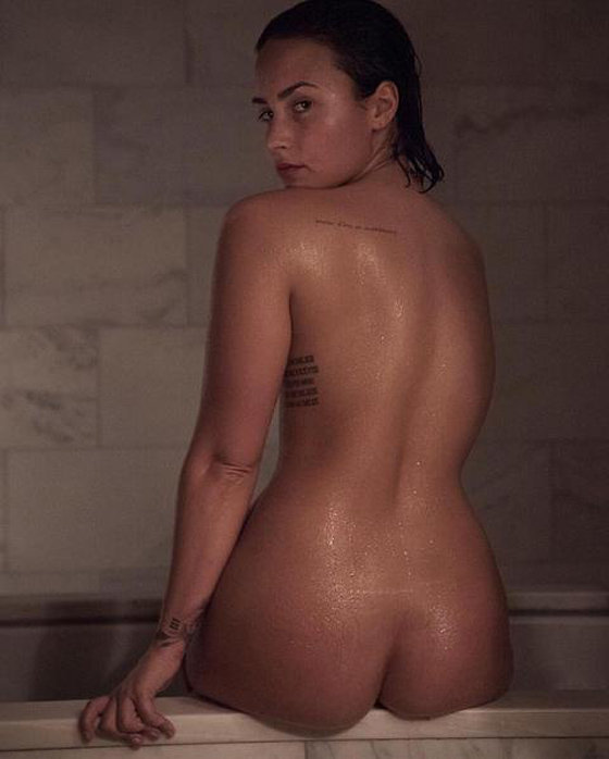 Demi Lovato nahá. Fotka - 61