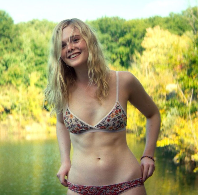 Elle Fanning Nackt. Fotografie - 3