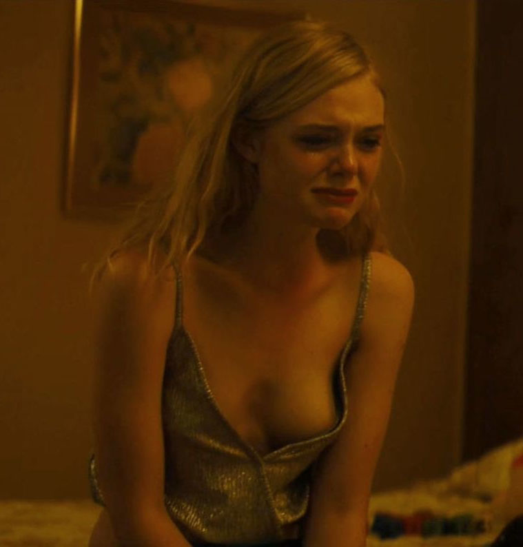 Elle Fanning Nackt. Fotografie - 4