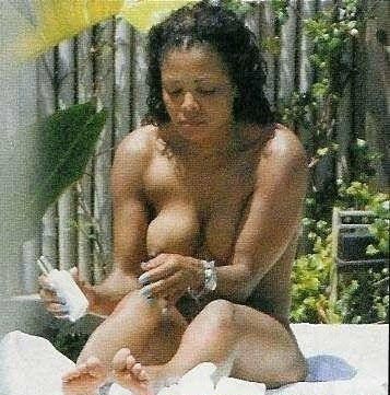 Janet Jackson nahá. Fotka - 5