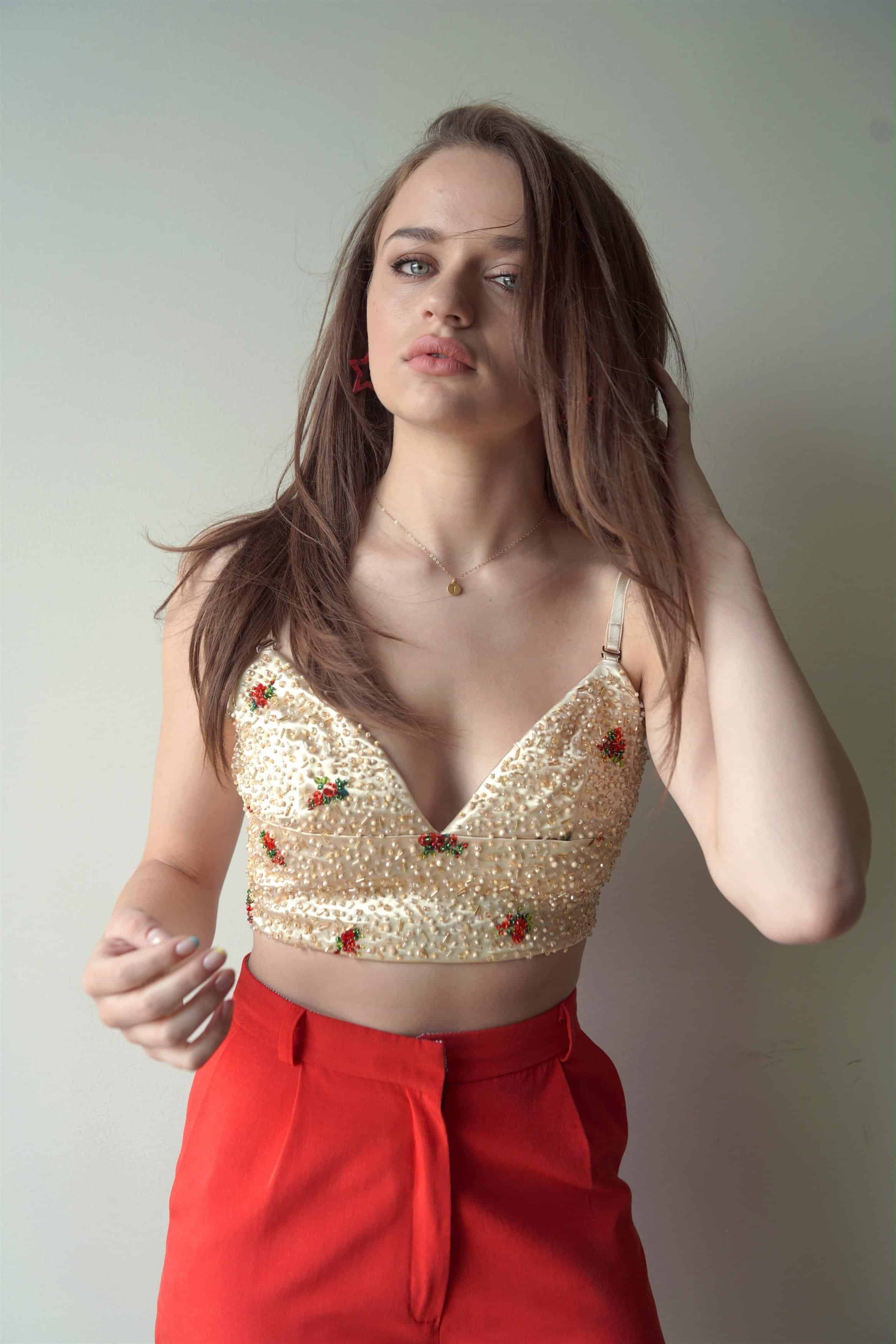 Joey King Nago. Zdjęcia - 10
