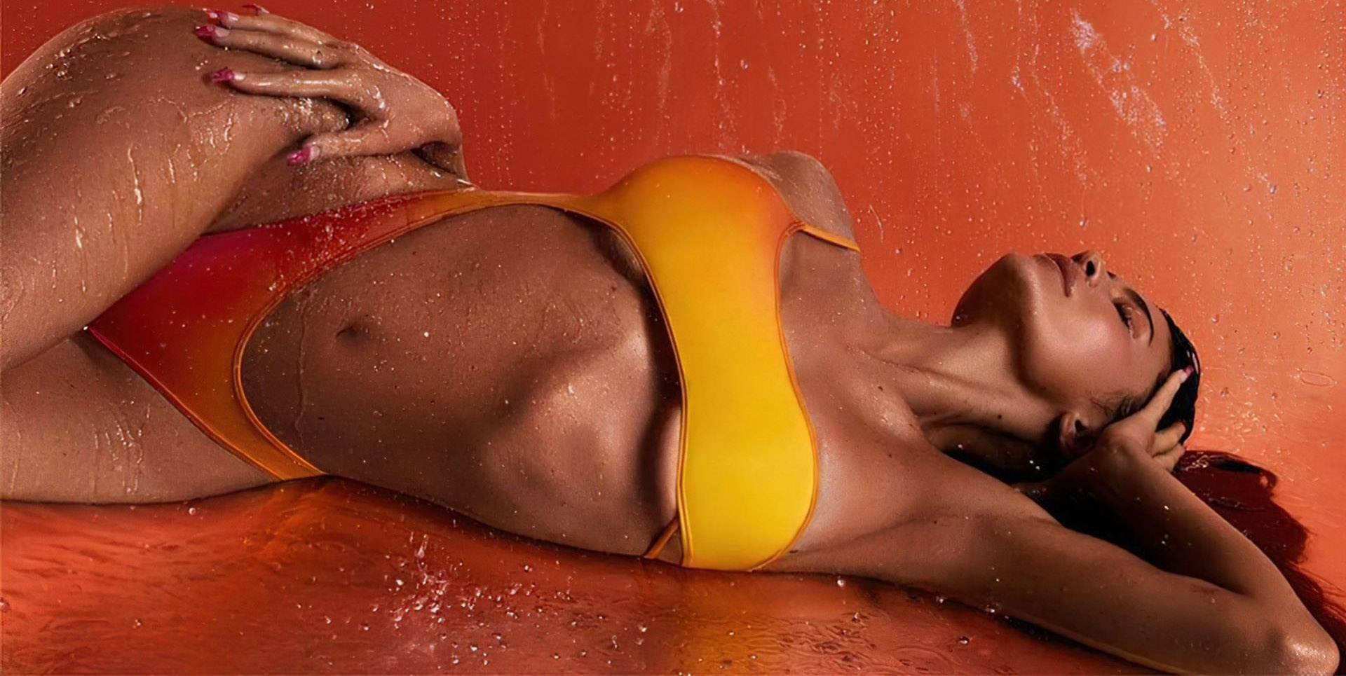 Кайли Дженнер голая. Фото - 112