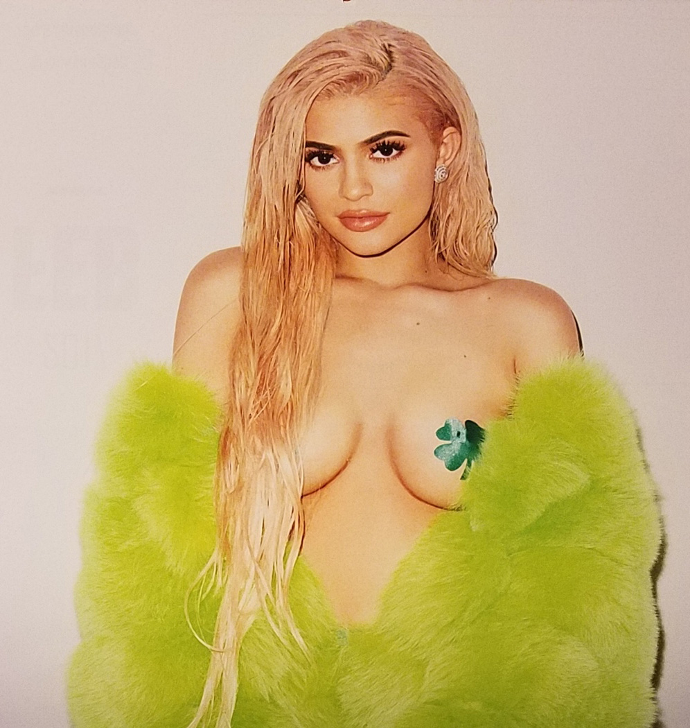 Кайли Дженнер голая. Фото - 3