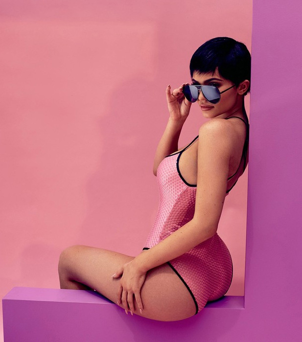 Кайли Дженнер голая. Фото - 84