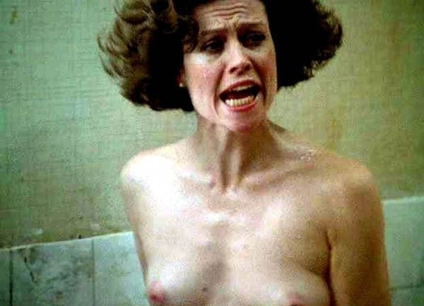 Sigourney Weaver nude. Photo - 11